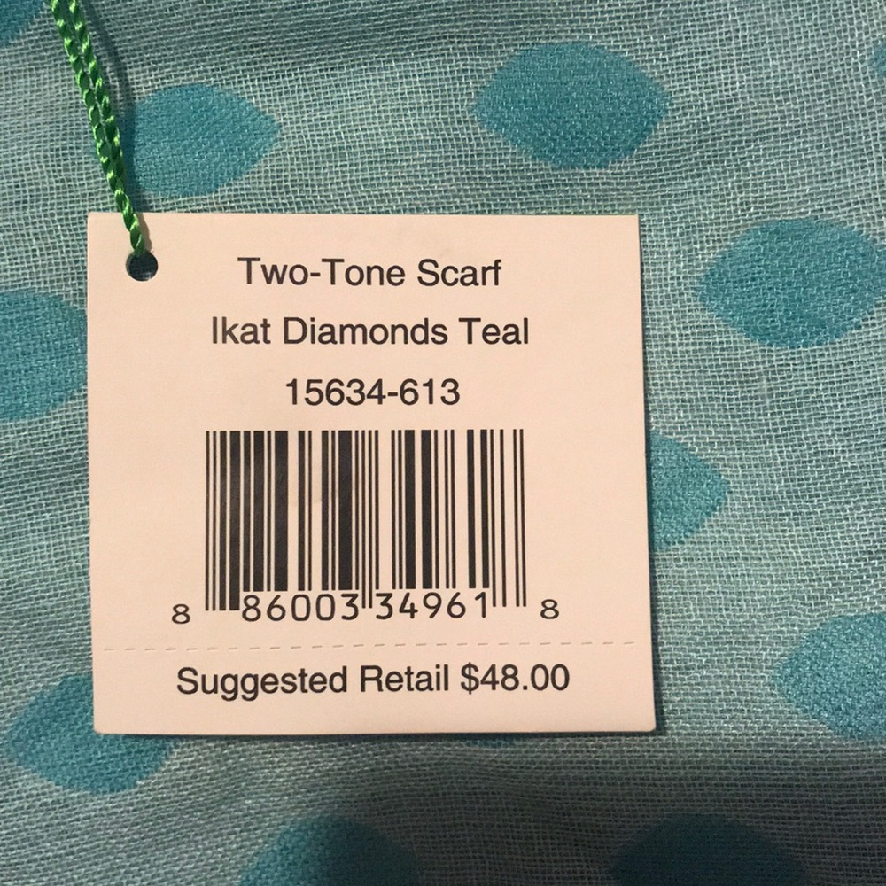 Scarf - Picture 2 of 3